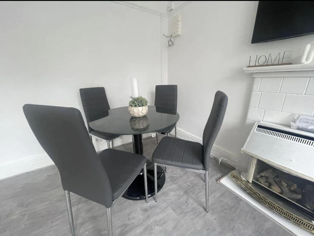 Charming 2 Bed Flat On Tower Bridge Apartamento Londres Exterior foto